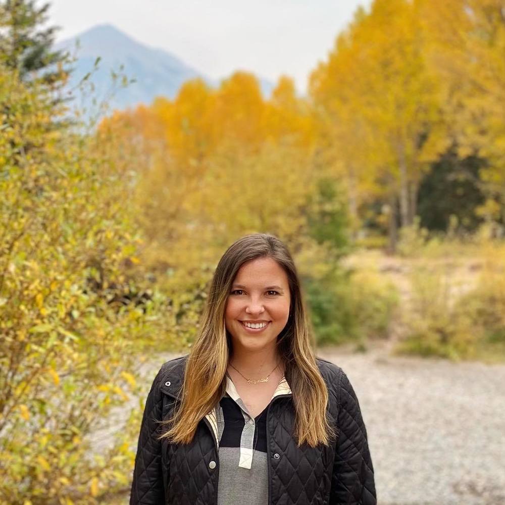 Meet your Posher, Jacqueline